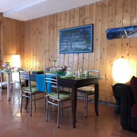 Greenlife Bed & Breakfast